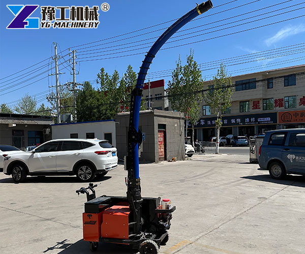 Cantilever column pouring concrete pump