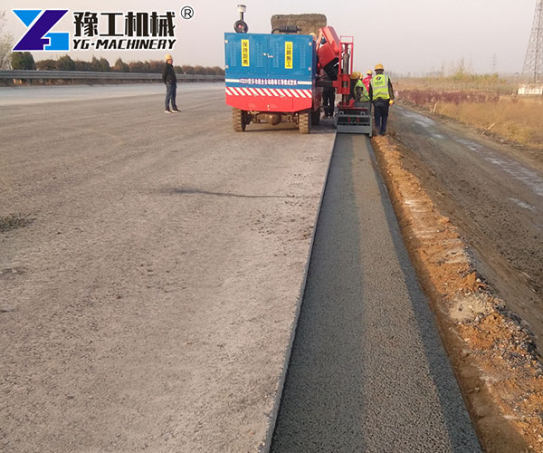 Durable concrete edging machine