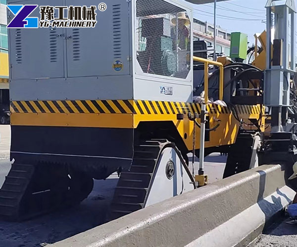 Professional concrete barrier machine
