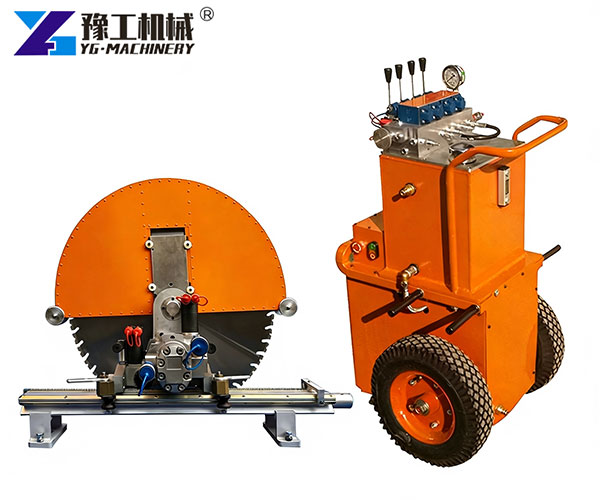 Hydraulic wall saw machine cutting concrete