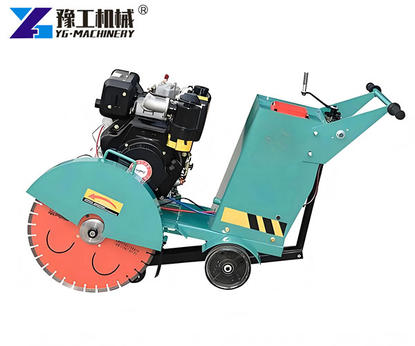 Road surface cutting machine for construction